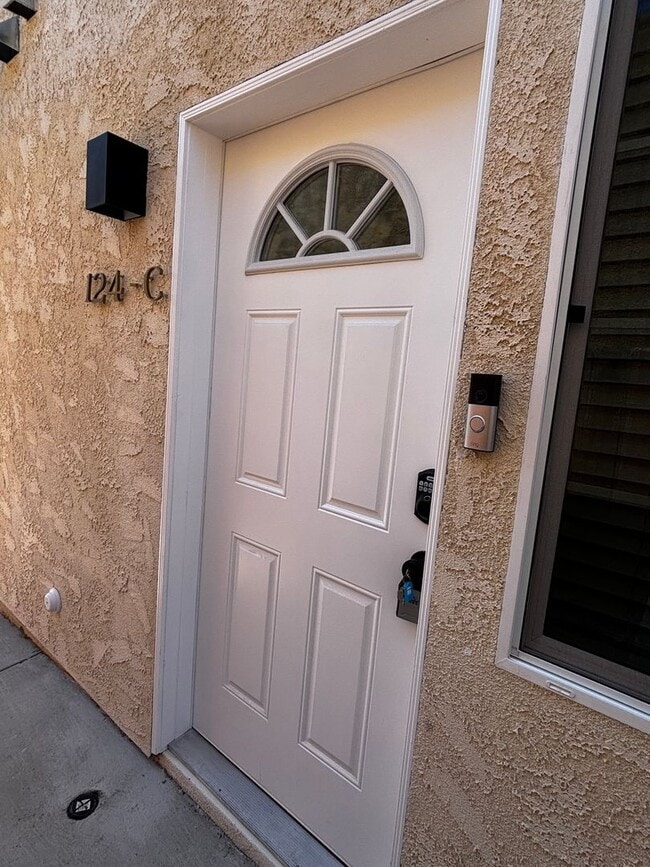 Building Photo - Brand-New Luxury ADU for Rent | 124 S Marengo Ave, Unit 124 C