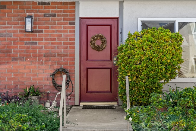 Photo - 25837 Oak St Unit 111