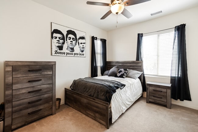 Photo - 4846 S Monarch Pl