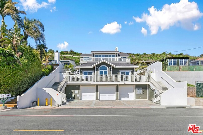 Building Photo - 25157 Malibu Rd Rental