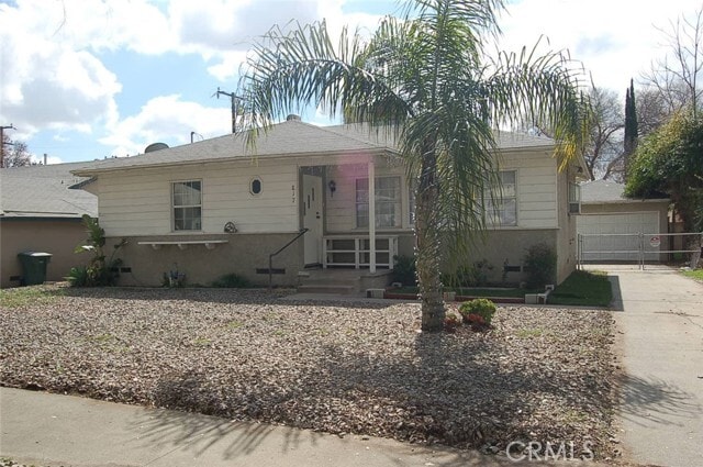 Building Photo - 817 W 25th St Rental