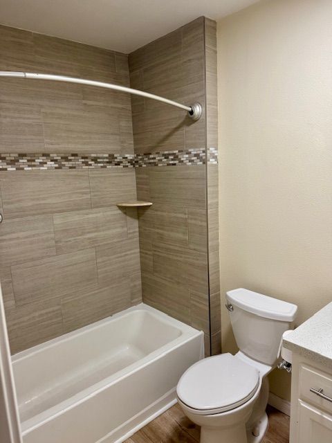 Photo - 1022 El Camino Dr Unit B-