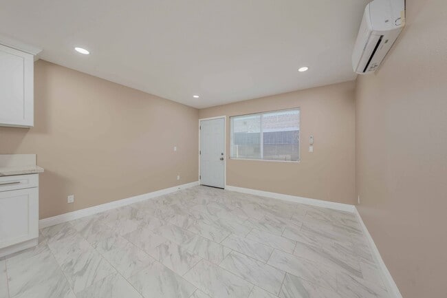 Photo - 12541 Fletcher Dr Unit JADU