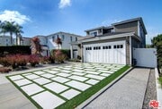 Photo - 2947 Kelton Ave