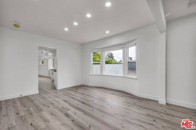 Photo - 10564 Ashton Ave