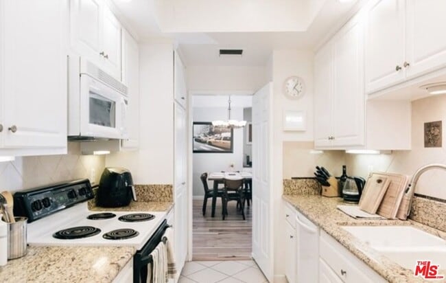 Photo - 497 E California Blvd Unit 112