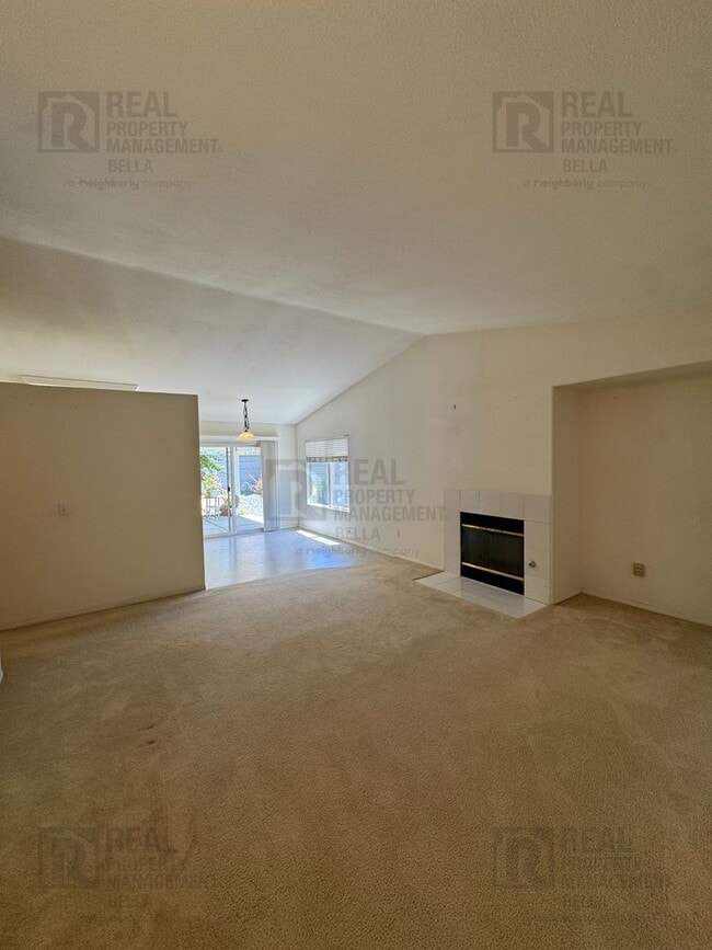 Photo - *55+ COMMUNITY* Charming 3 Bedroom, 2 Bathroom Home in Hemet