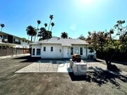 Photo - 607-611 N. El Molino Avenue House