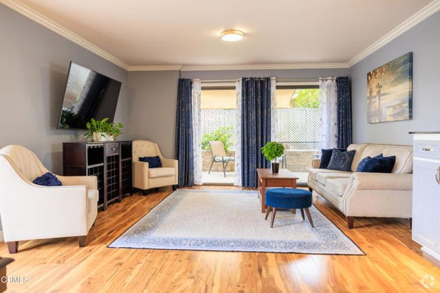 Building Photo - 659 W Dryden St Unit 1 Rental