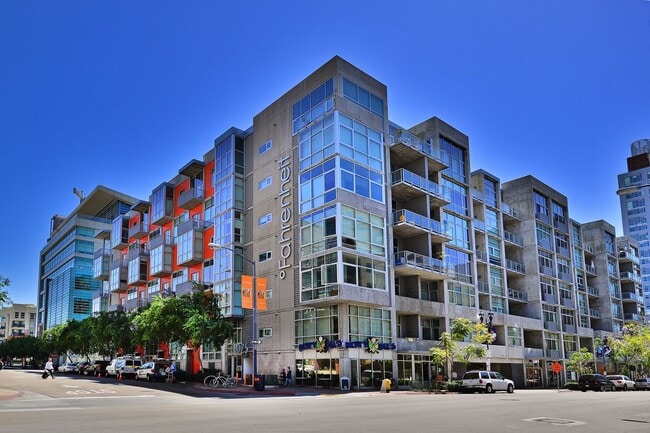 Building Photo - 2 bedroom 2 story East Village loft at Fah... Unit #305