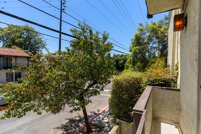Photo - 11625 Texas Ave Unit 201