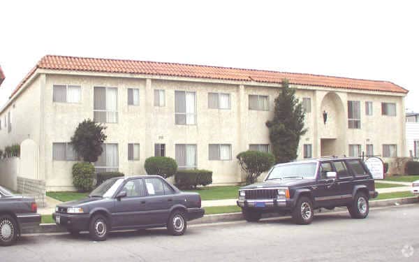 1532 W. 257th St. - 1532 W. 257th St. Apartments