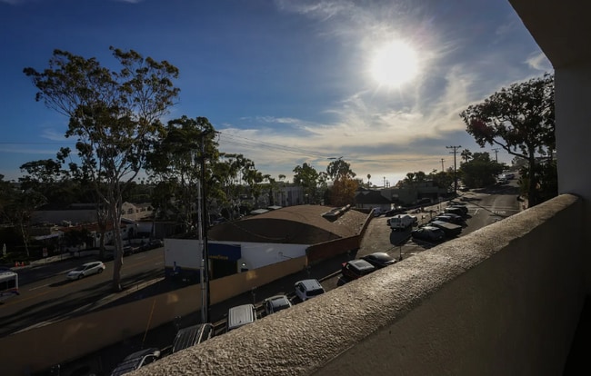 Photo - 100 Cliff Dr Unit 6