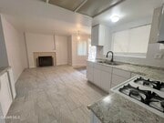 Photo - 2634 Avoca St