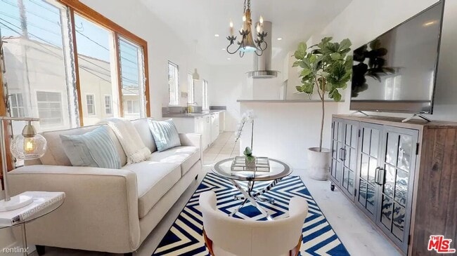 Building Photo - 245 N Swall Dr