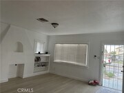 Photo - 565 W 9th St House