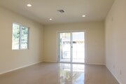 Photo - Upgraded 4+2.5 in Reseda w/all appliances ... House