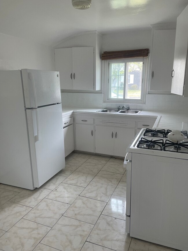 Photo - 8801 Reading Ave Unit 8801