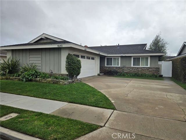 Building Photo - 4640 Hazelnut Ave