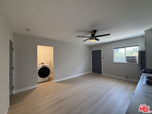 Photo - 1505 Cochran Ave Unit 1