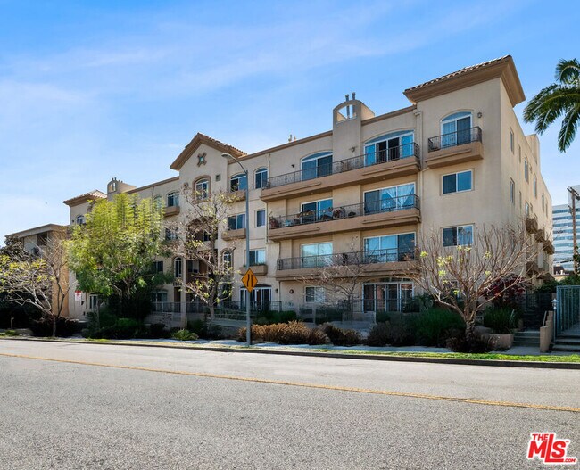 Photo - 1255 Federal Ave Unit 401