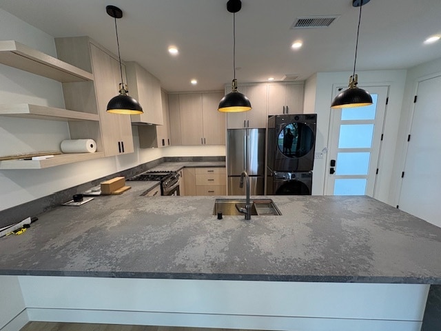 Building Photo - 312 St Andrews Rd