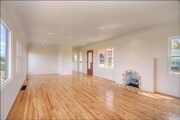 Photo - 4388 Middlesex Dr