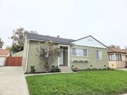 Photo - 10918 Dalwood Ave
