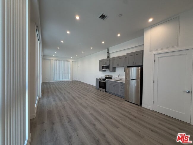Photo - 1870 1st St Unit 301