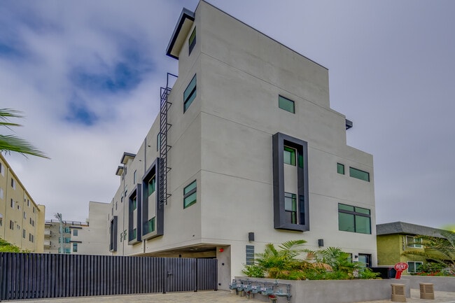 Photo - 4422 Riley Dr