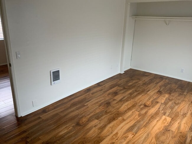 Photo - Stunning 1 Bedroom Unit 3