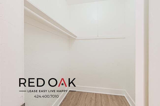 Photo - 328 Columbia Ave Unit 204