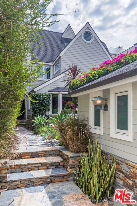 Photo - 23416 Malibu Colony Rd