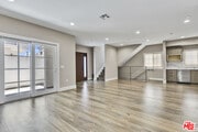 Photo - 413 California St Unit A
