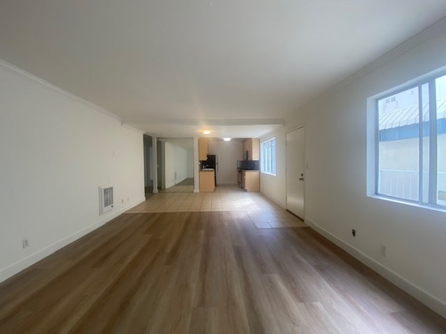 Building Photo - 1308 9th St Unit 7