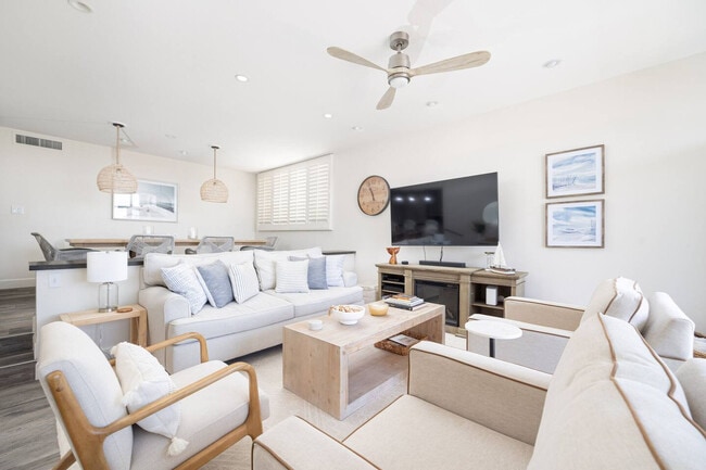 Building Photo - 376 San Antonio Ave Unit ID1335157P