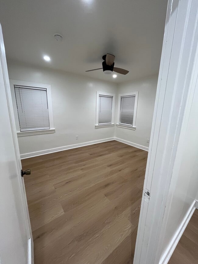 Photo - 2709 N Arrowhead Ave