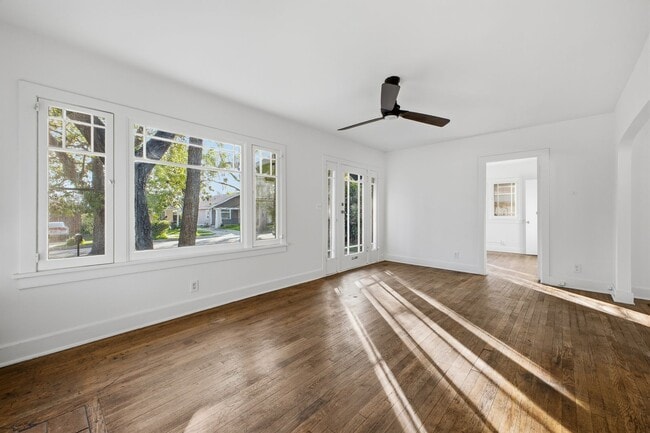 Photo - Charming 2-Bedroom Home with Private Yard