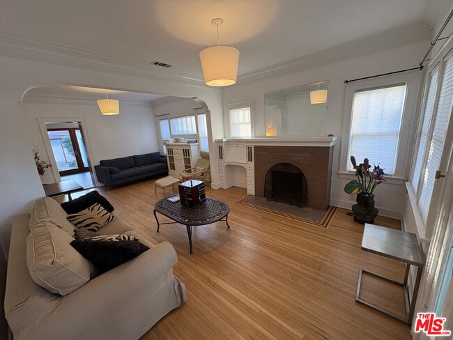 Photo - 4181 Lincoln Ave