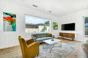 Photo - 23354 Burbank Blvd House