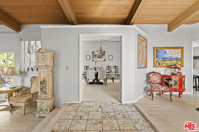 Photo - 11807 Bel Terrace