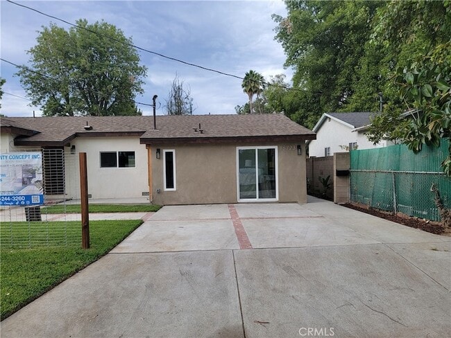 Photo - 18723 Bassett St Townhome