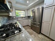 Photo - 997 Mobil Ave