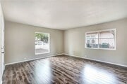 Photo - 2127 N Mountain View Ave