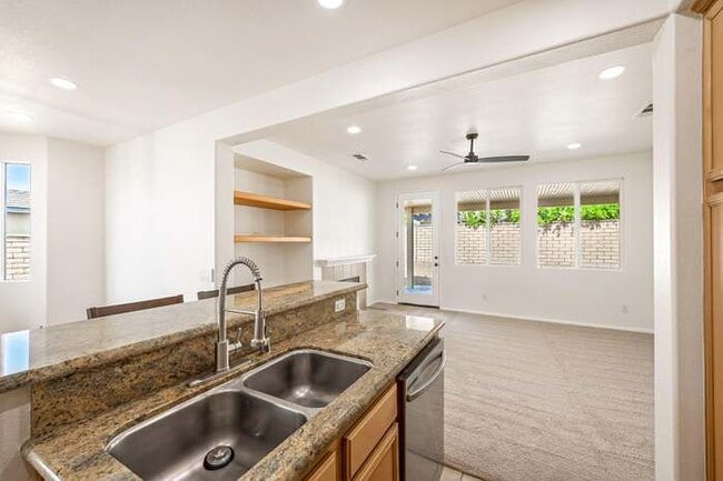 Photo - 80604 Tinsley Ave
