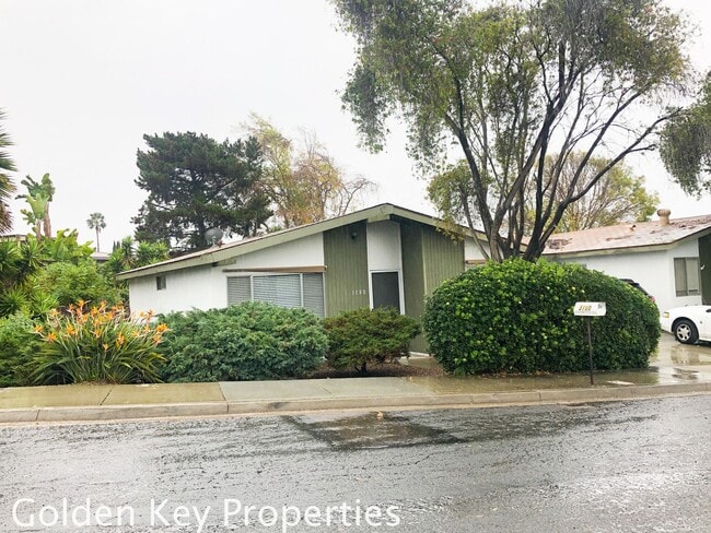 Building Photo - Lovely unit in Costa Serena