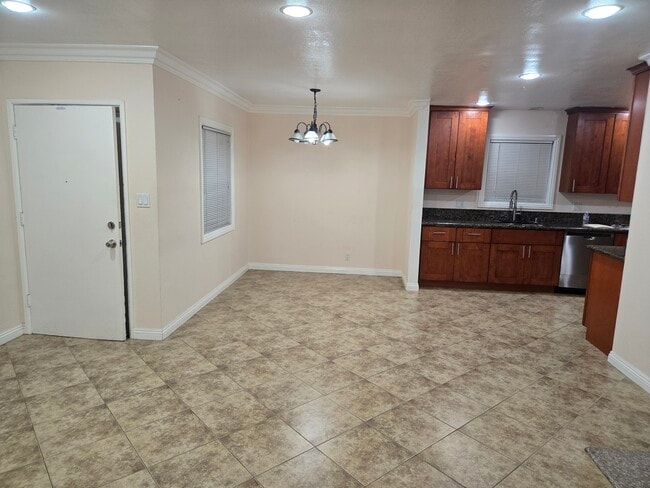 Photo - 1645 W Wisteria Pl