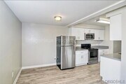Photo - 378 Moss St