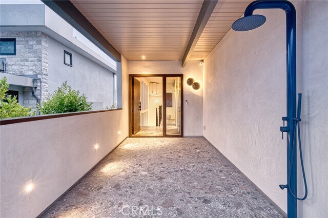 Photo - 1029 Baja St