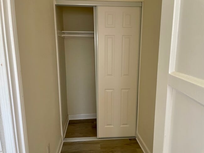 Photo - 6914 N Vista St